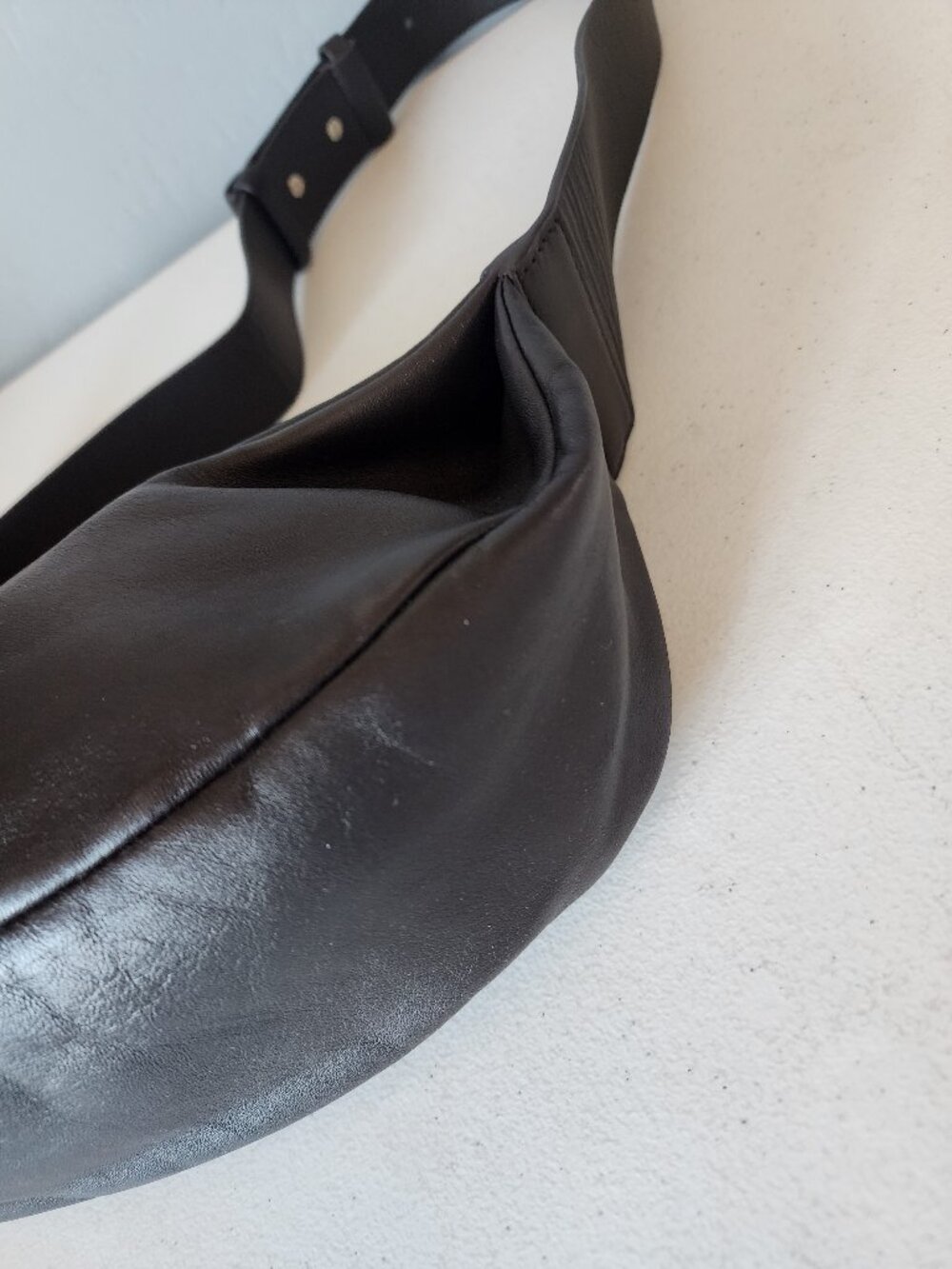 COS Sling Bag "EUC" - Picture 11 of 16